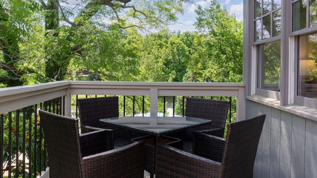 Photo of Outdoor in Lexington