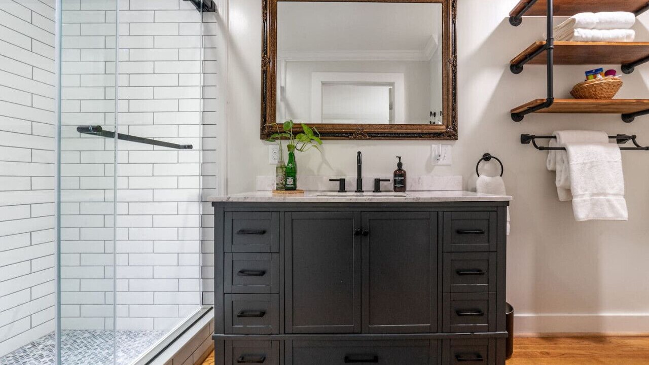 Photo of Bathroom in Lexington