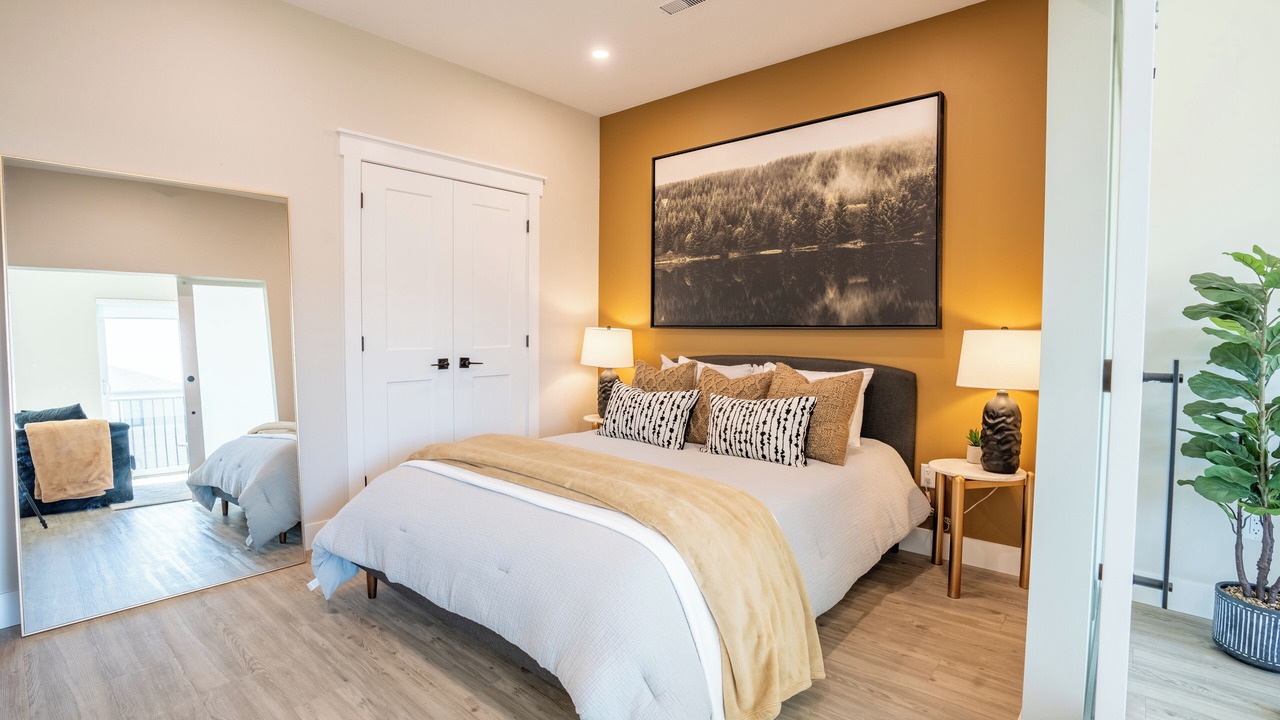 Photo of Bedroom in Chatham-Kent