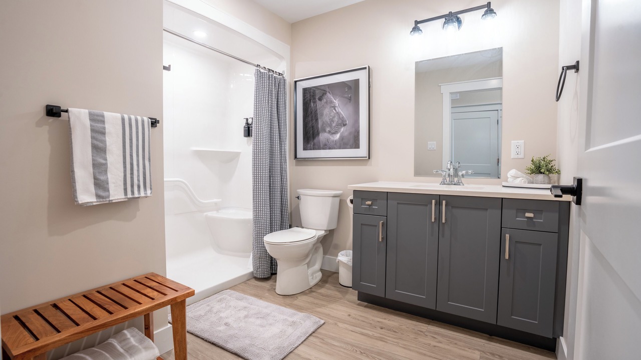 Photo of Bathroom in Chatham-Kent