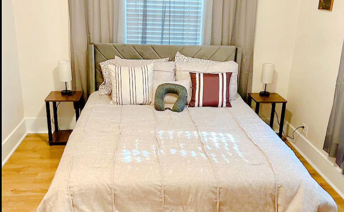 Photo of Bedroom in La Grande