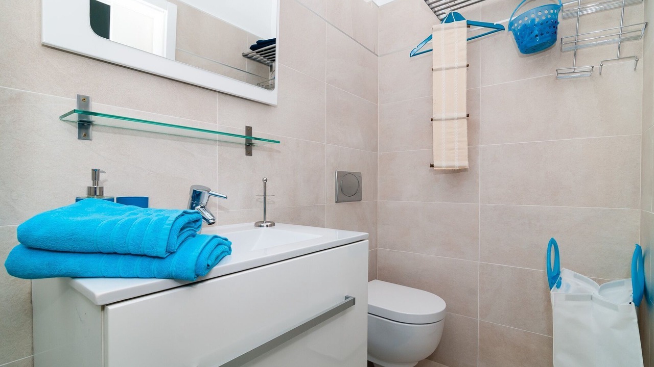 Photo of Bathroom in Pile