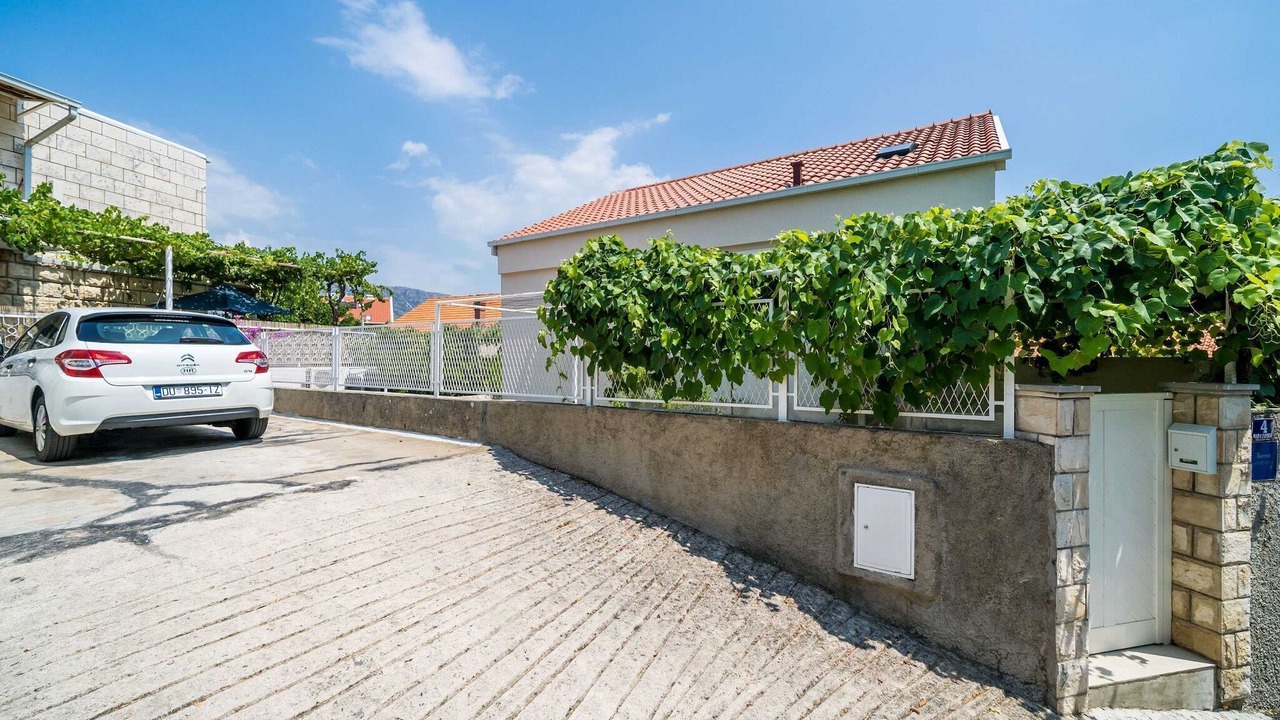 Photo of Outdoor in Babin Kuk