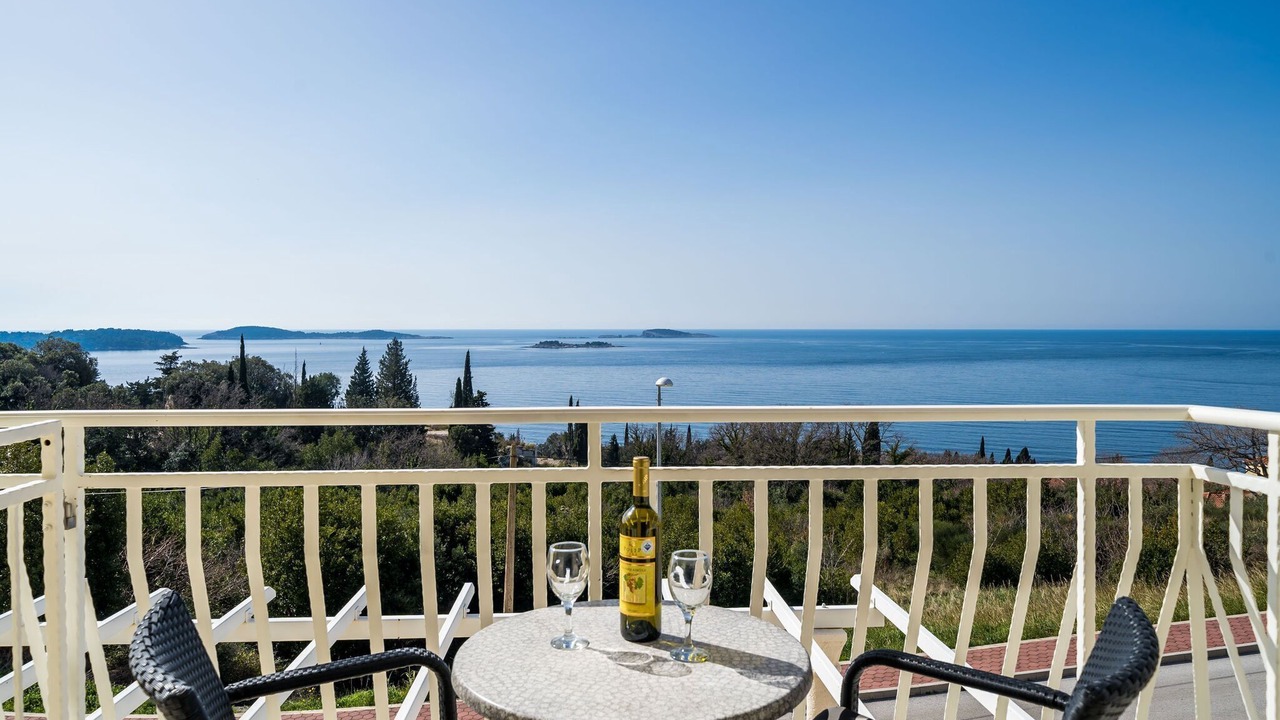 Photo of Patio Balcony in Plat