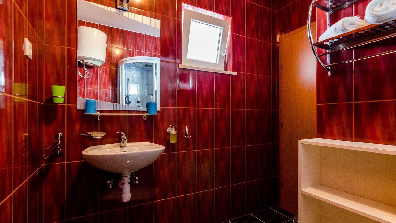 Photo of Bathroom in Montovjerna