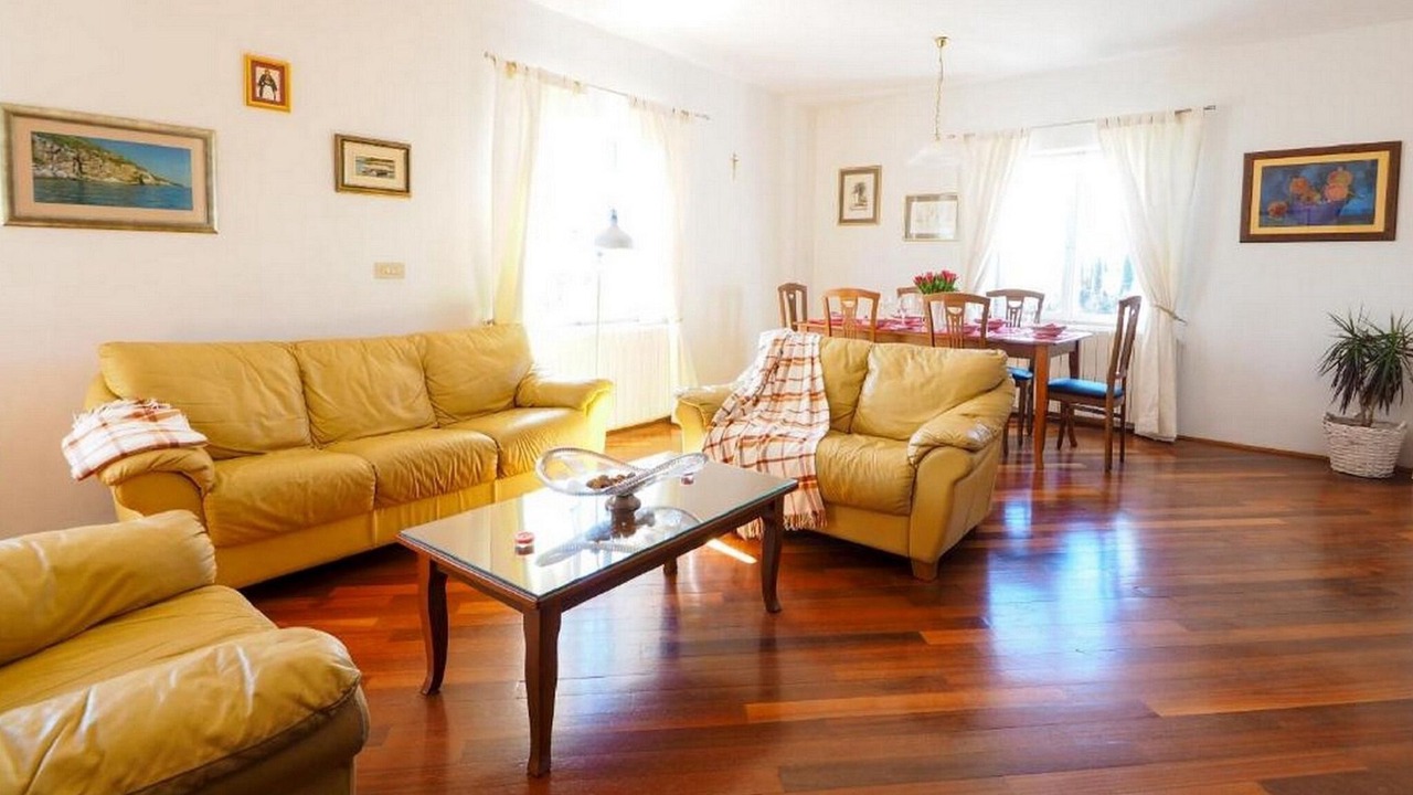 Photo of Livingroom in Mocici