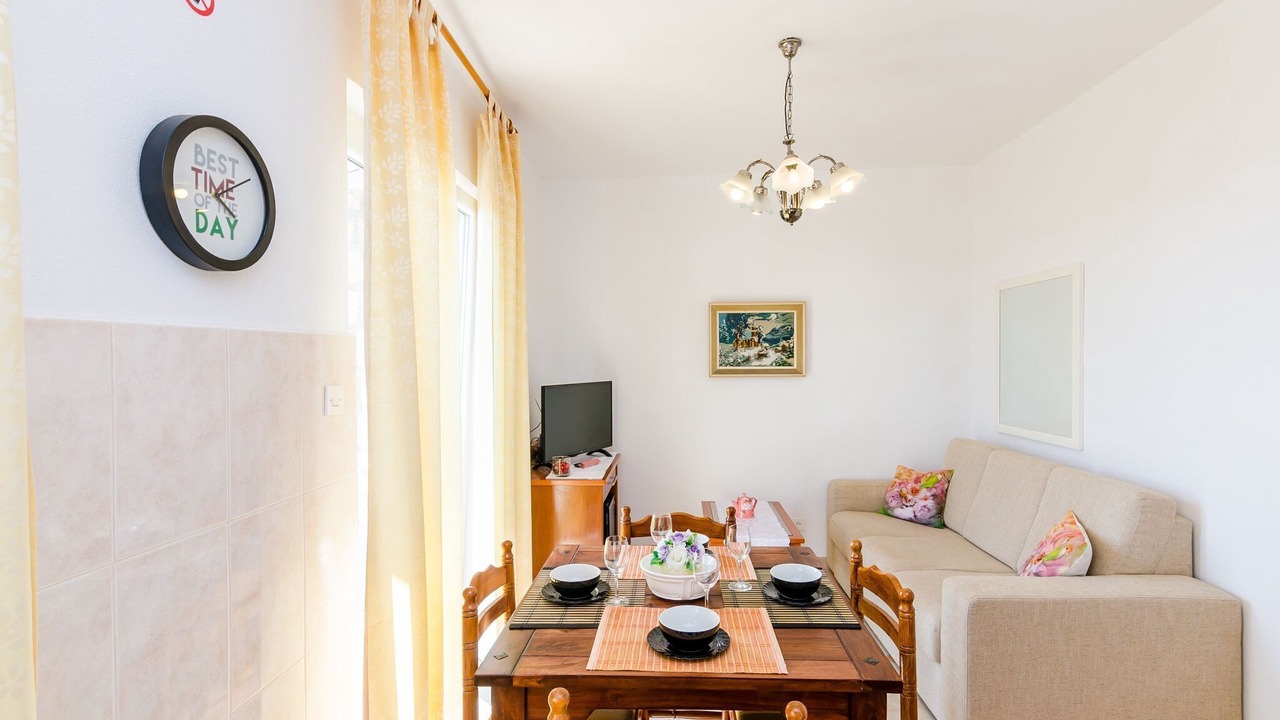 Photo of Livingroom in Gornji Kono