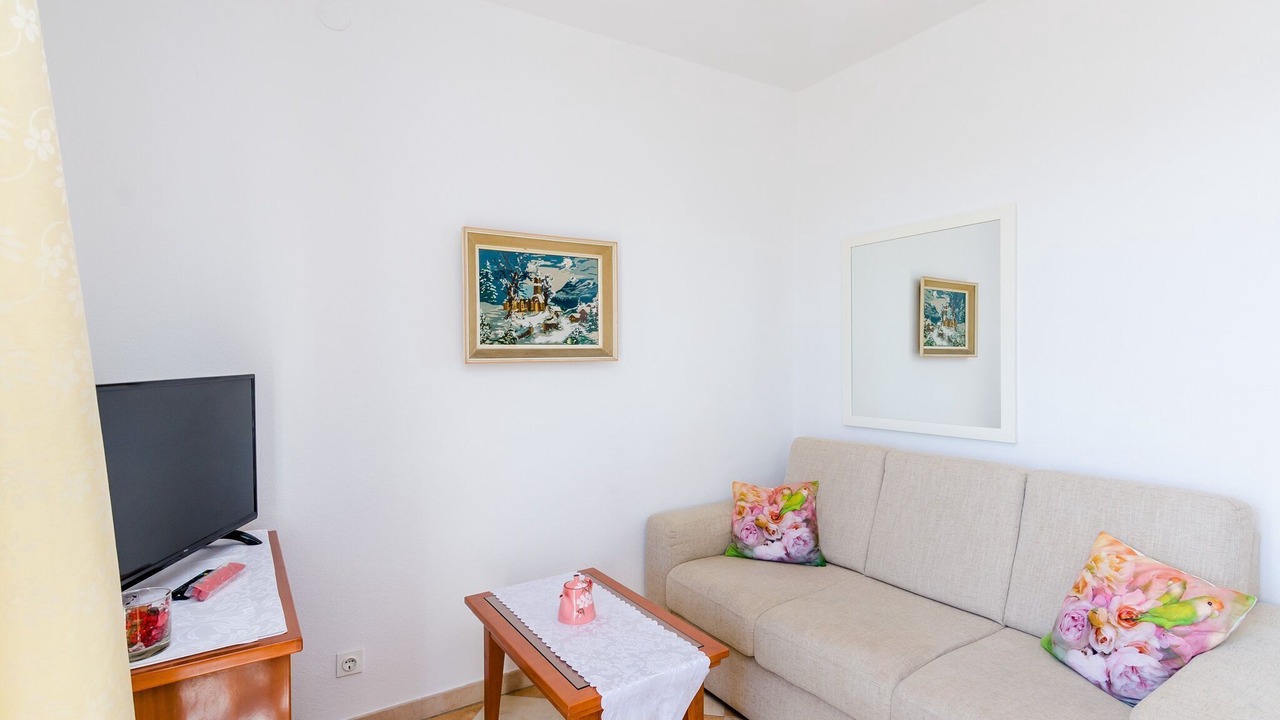 Photo of Livingroom in Gornji Kono