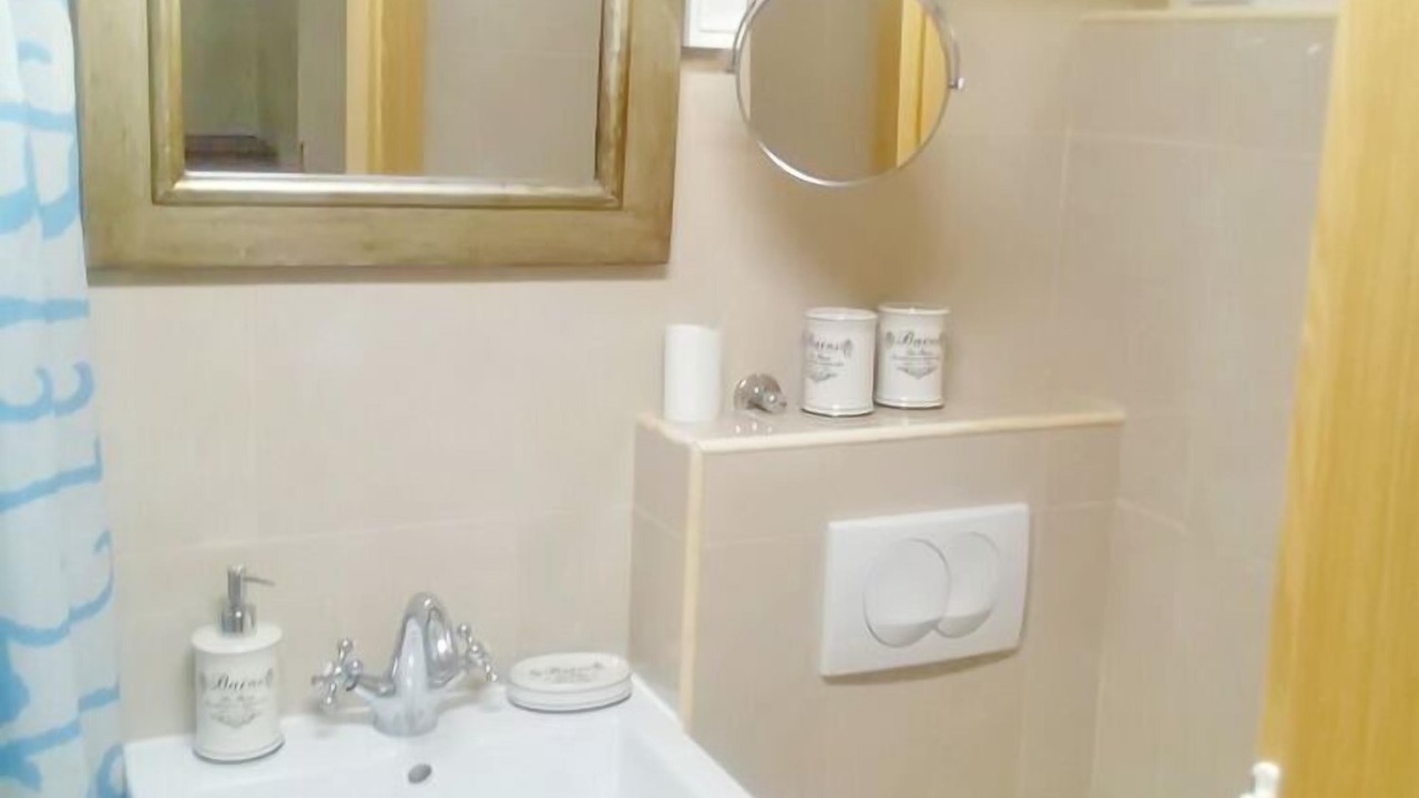 Photo of Bathroom in Kobas