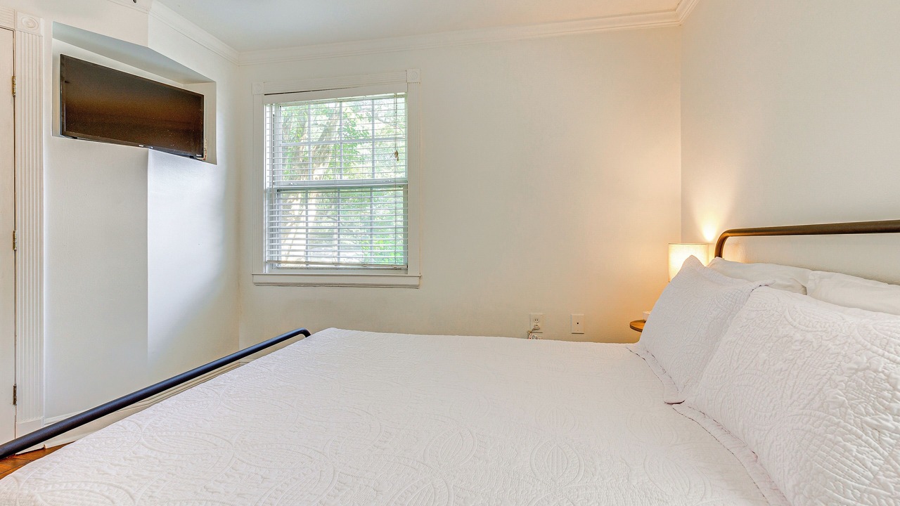 Photo of Bedroom in Mobile