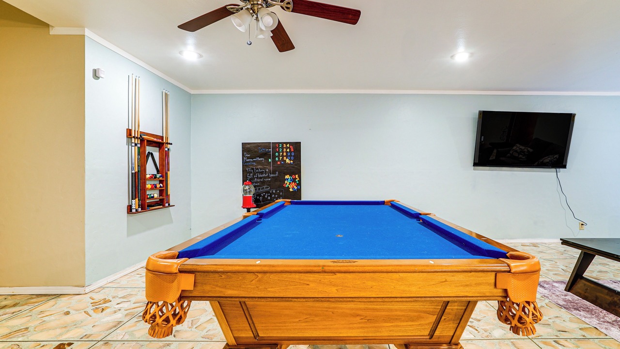 Photo of Bedroom in Thunderbird