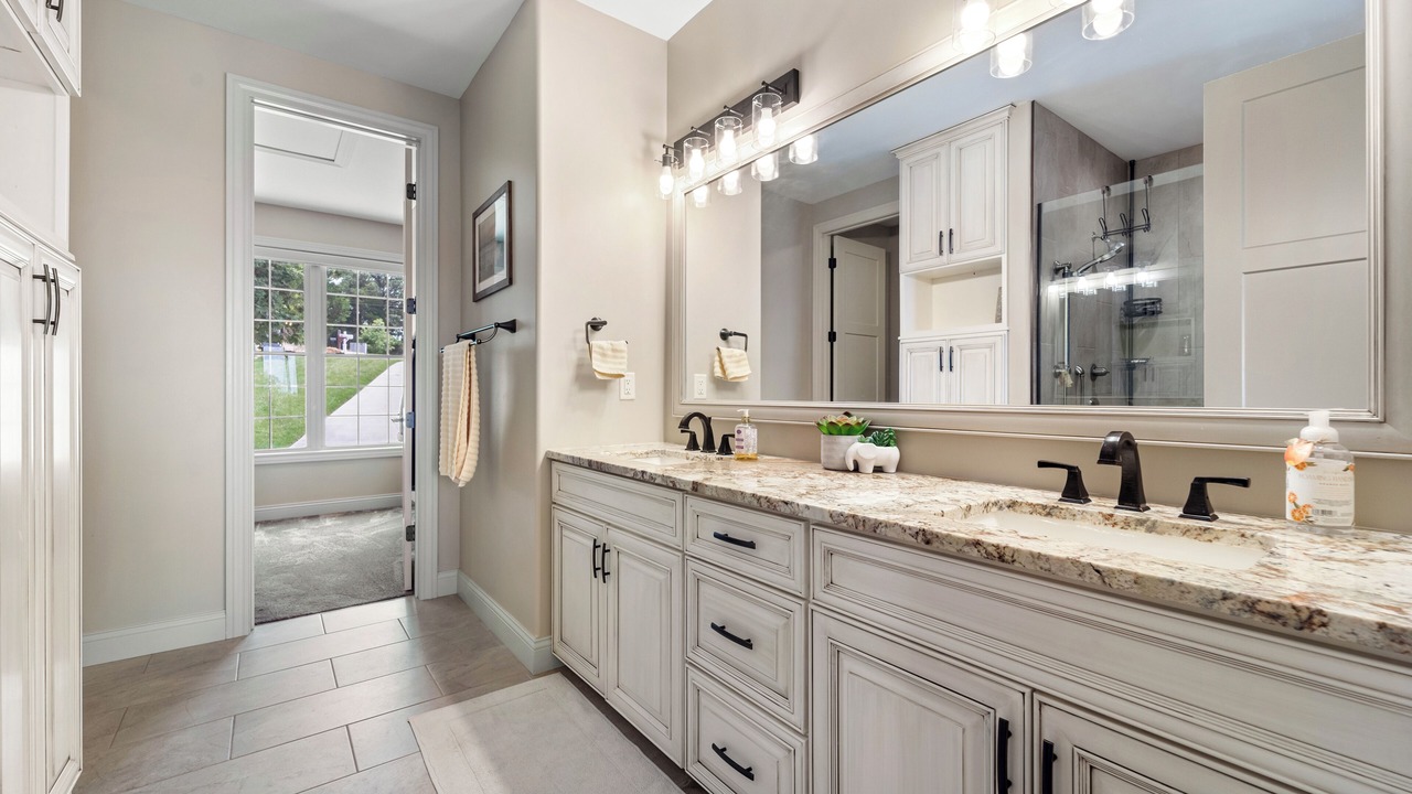 Photo of Bathroom in Lake Ozark