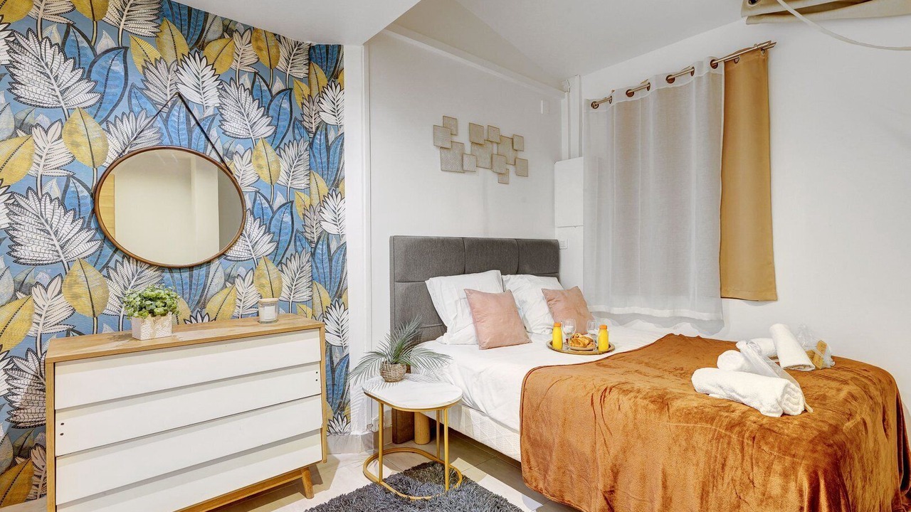 Photo of Bedroom in Arts-et-Metiers