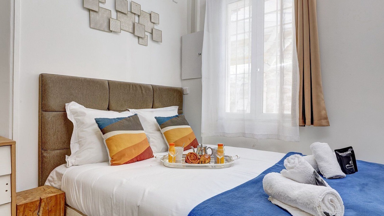 Photo of Bedroom in Arts-et-Metiers