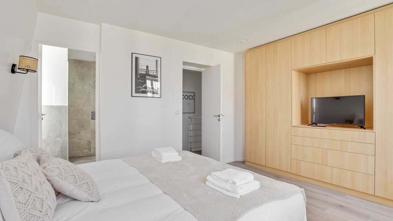 Photo of Bedroom in 13th Arrondissement