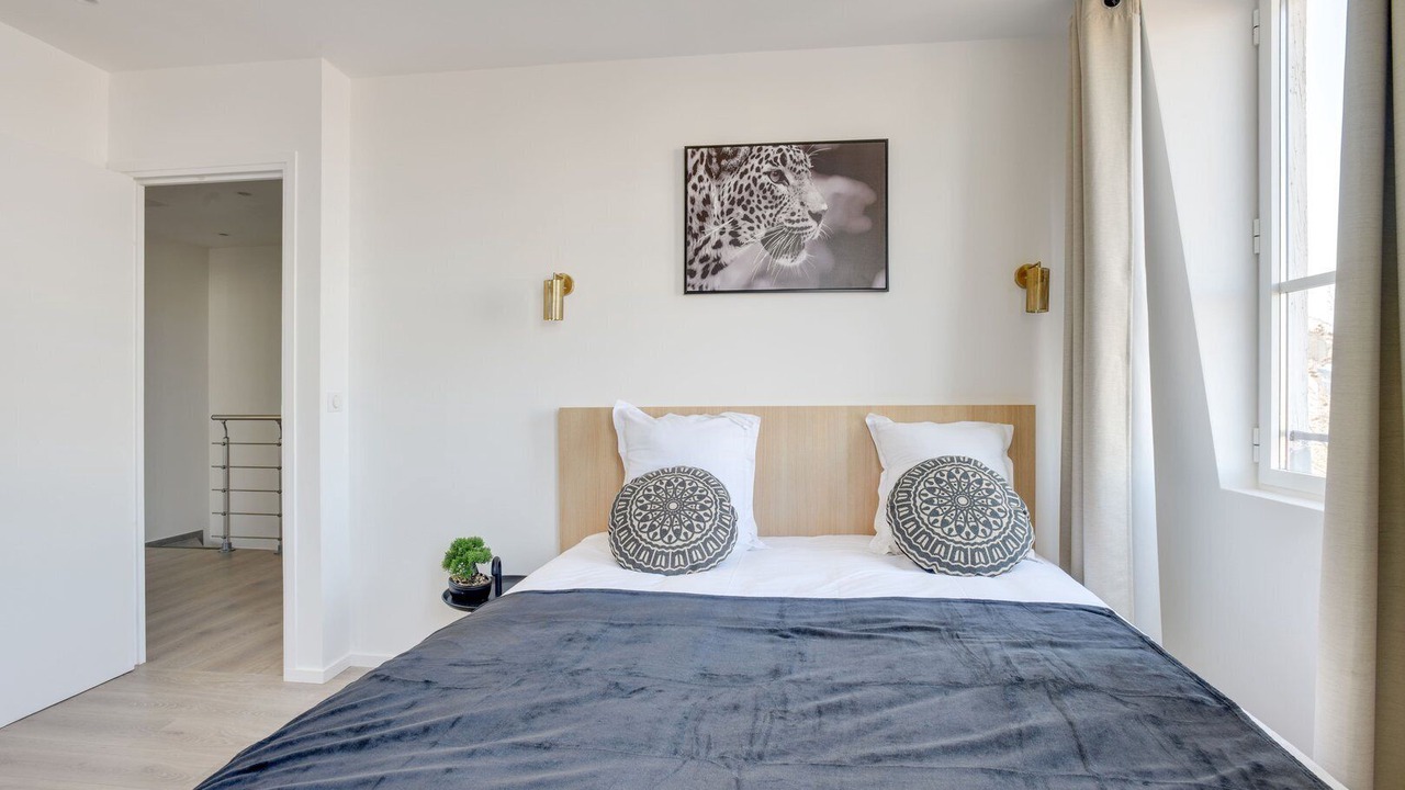 Photo of Bedroom in 13th Arrondissement