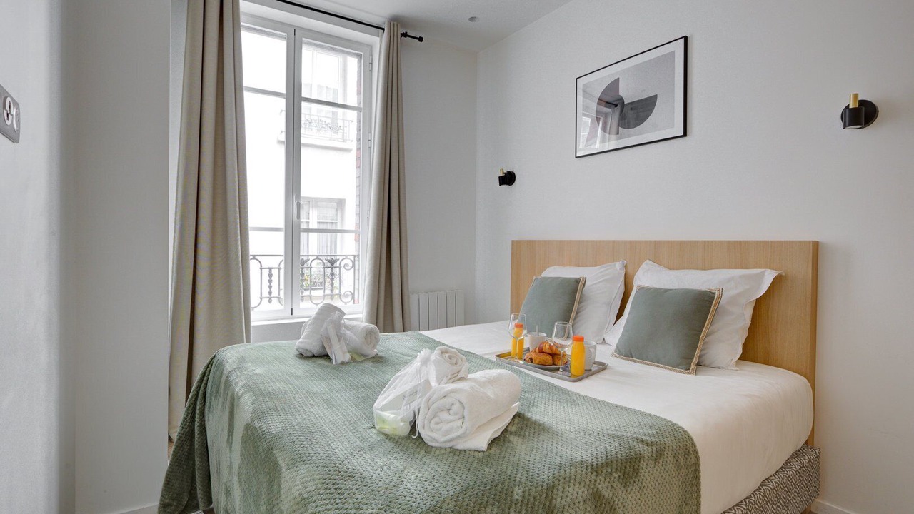 Photo of Bedroom in 13th Arrondissement