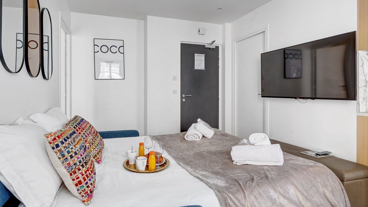 Photo of Bedroom in Quartier de la Salpetriere
