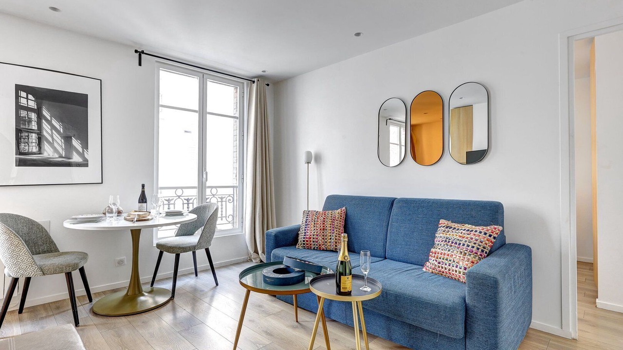 Photo of Livingroom in Quartier de la Salpetriere