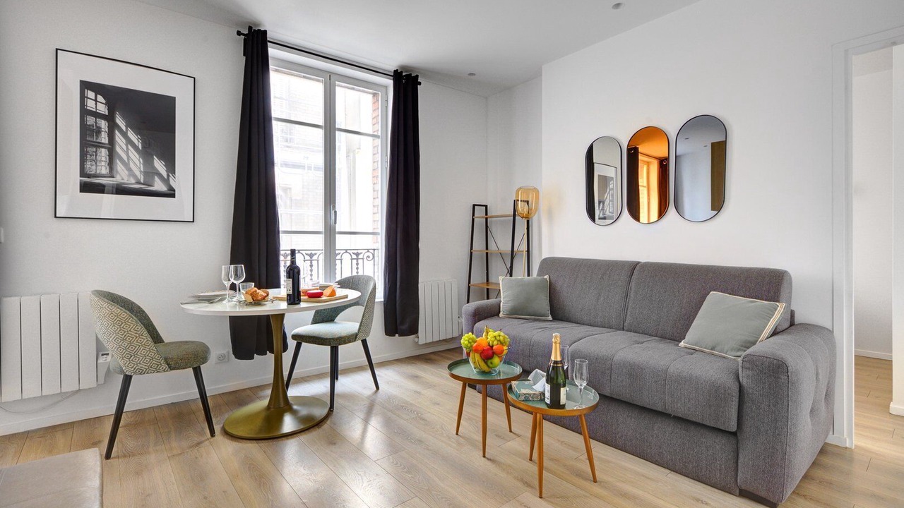 Photo of Livingroom in Quartier de la Salpetriere