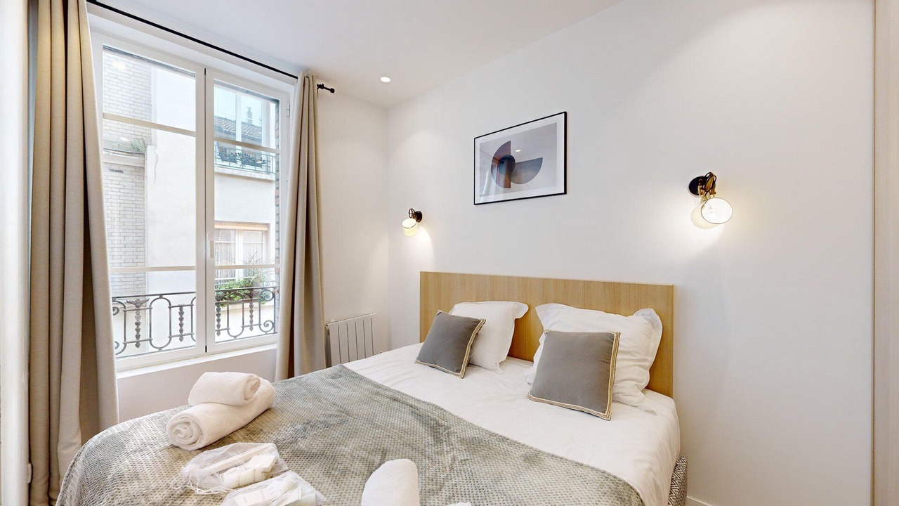 Photo of Bedroom in Quartier de la Salpetriere