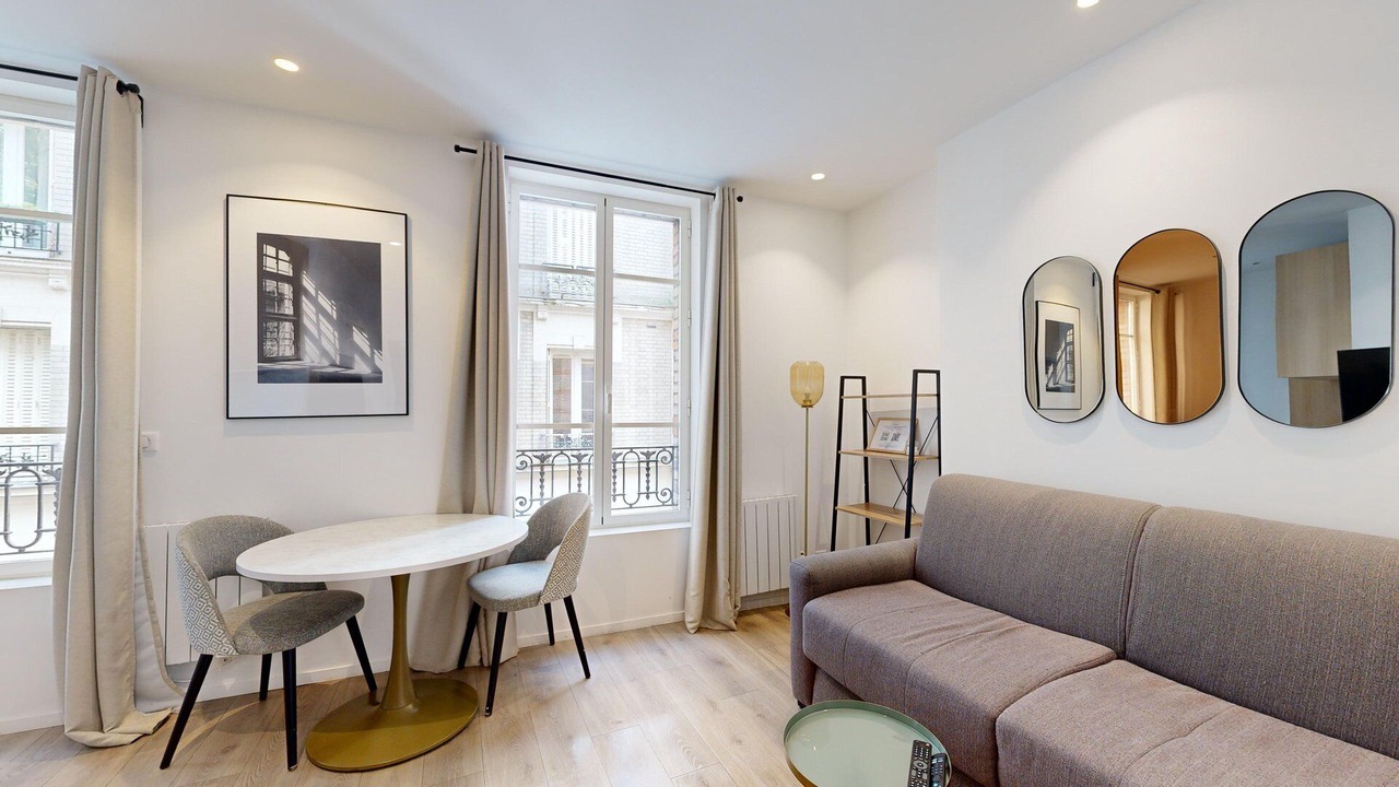 Photo of Livingroom in Quartier de la Salpetriere