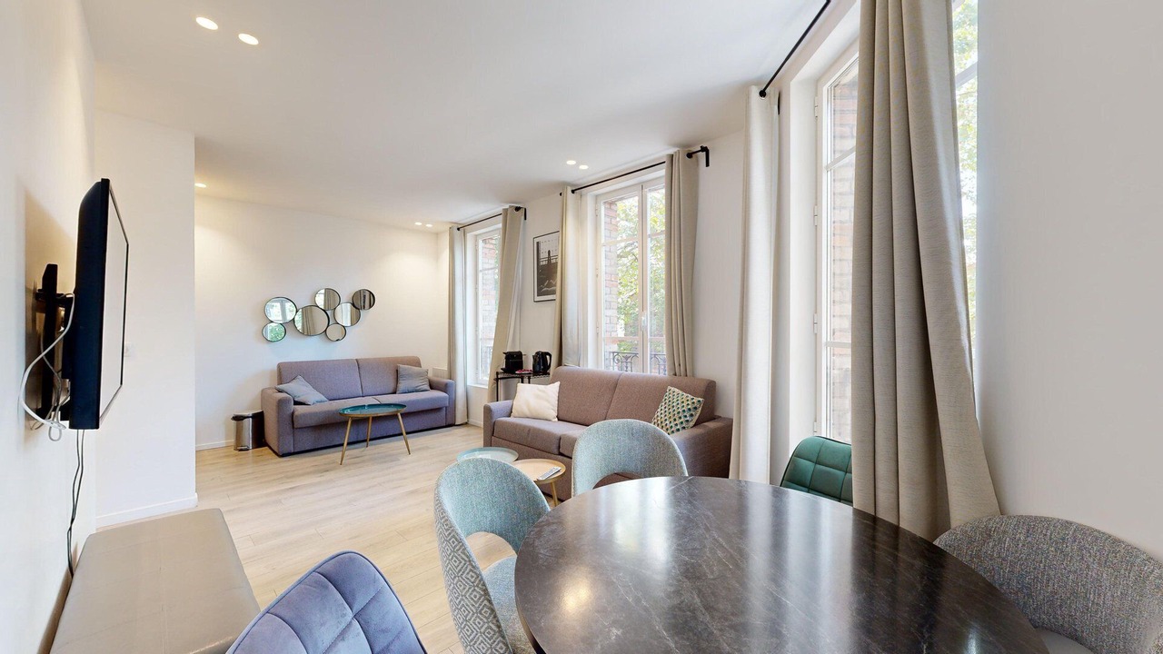 Photo of Livingroom in Quartier de la Salpetriere