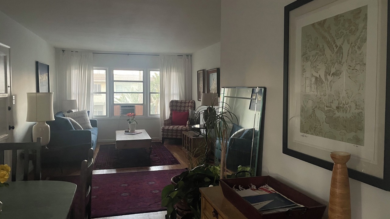 Photo of Livingroom in NoHo Arts District