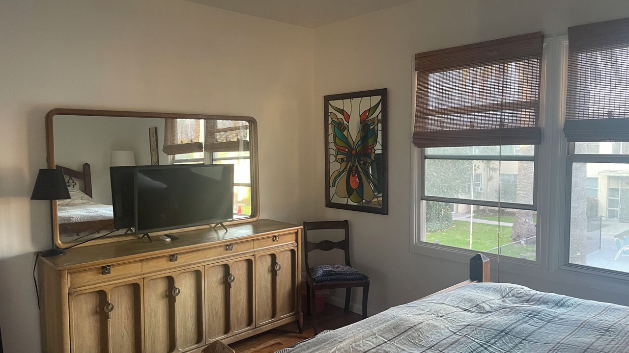 Photo of Bedroom in NoHo Arts District