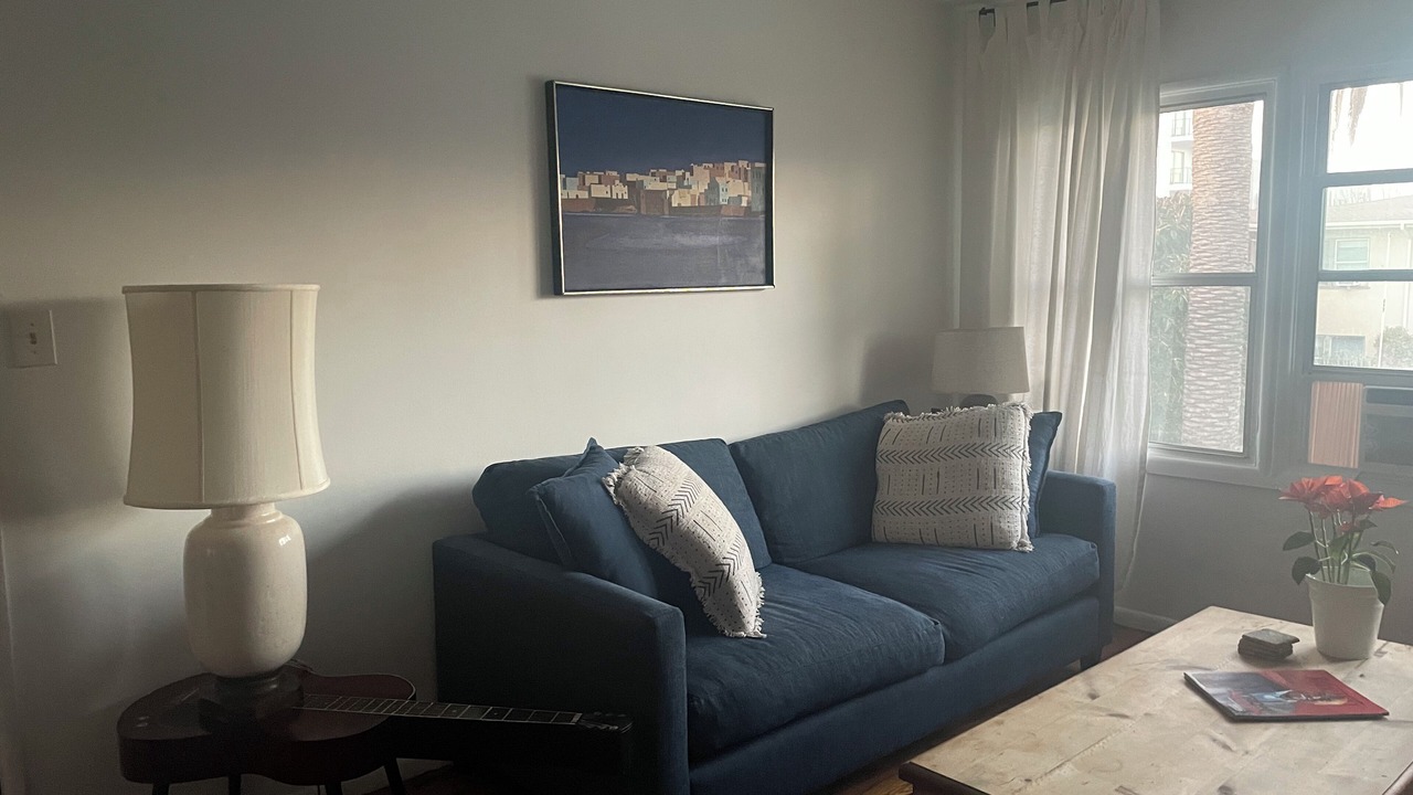 Photo of Livingroom in NoHo Arts District