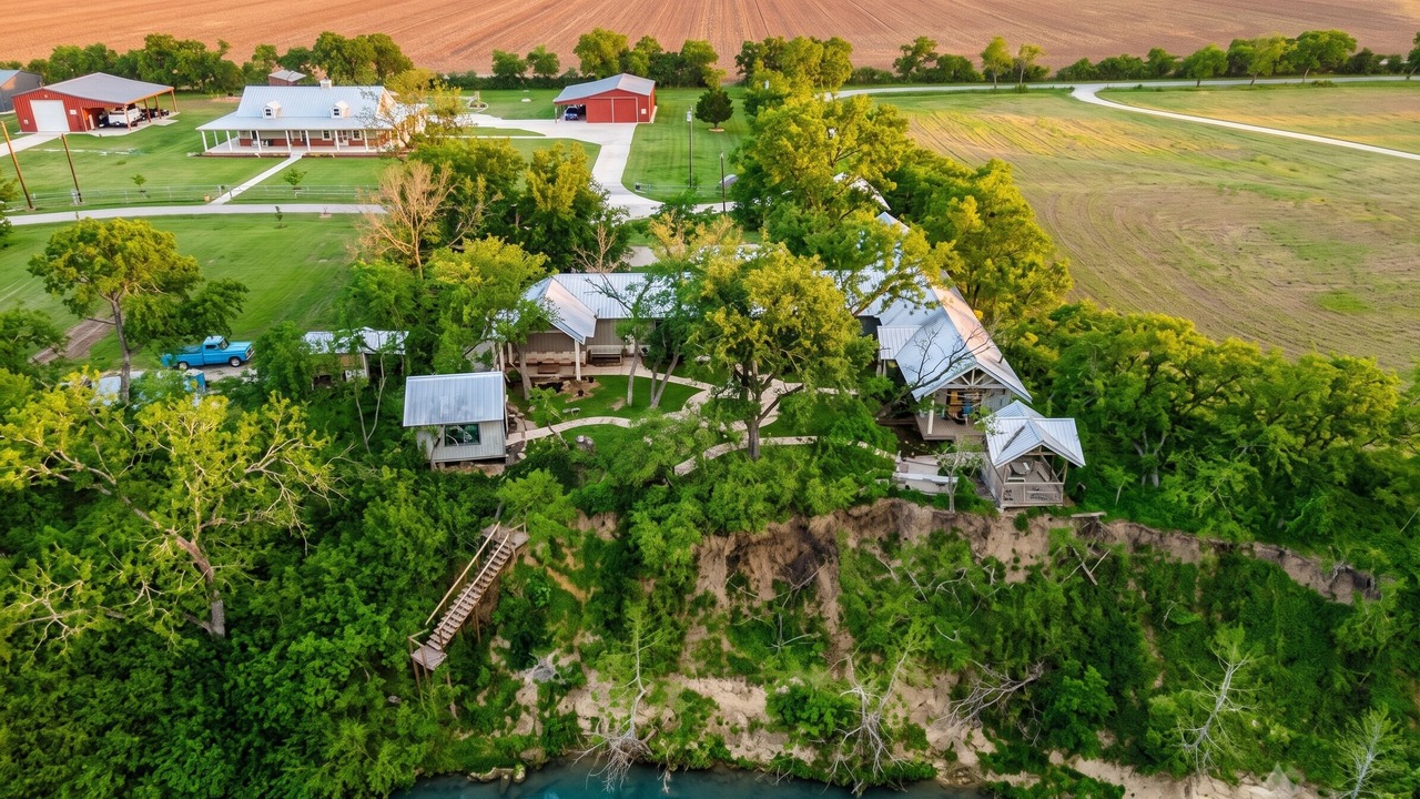 Photo of Outdoor in Martindale