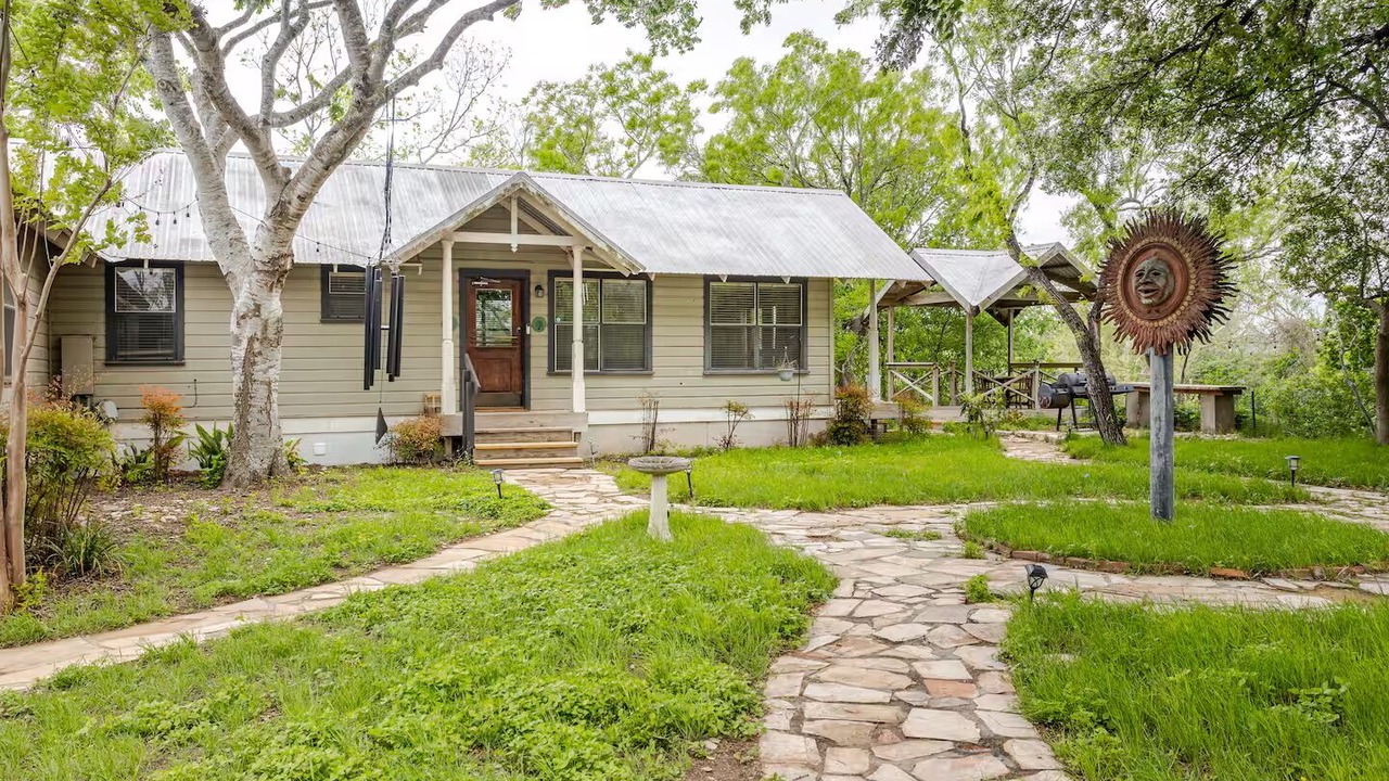 Photo of Outdoor in Martindale