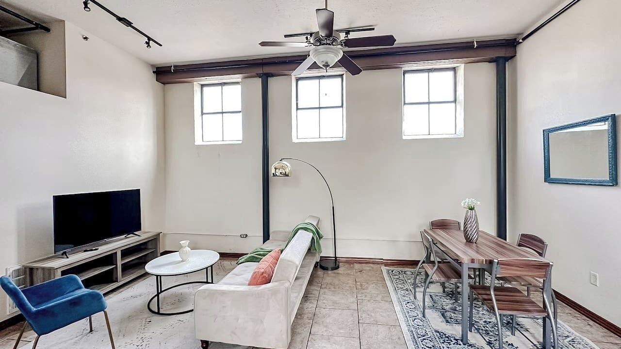 Photo of Livingroom in Springfield