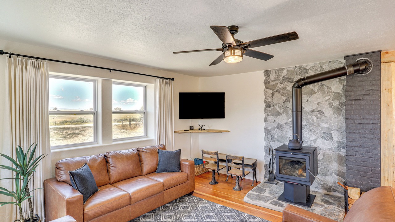 Photo of Livingroom in Ryan Park