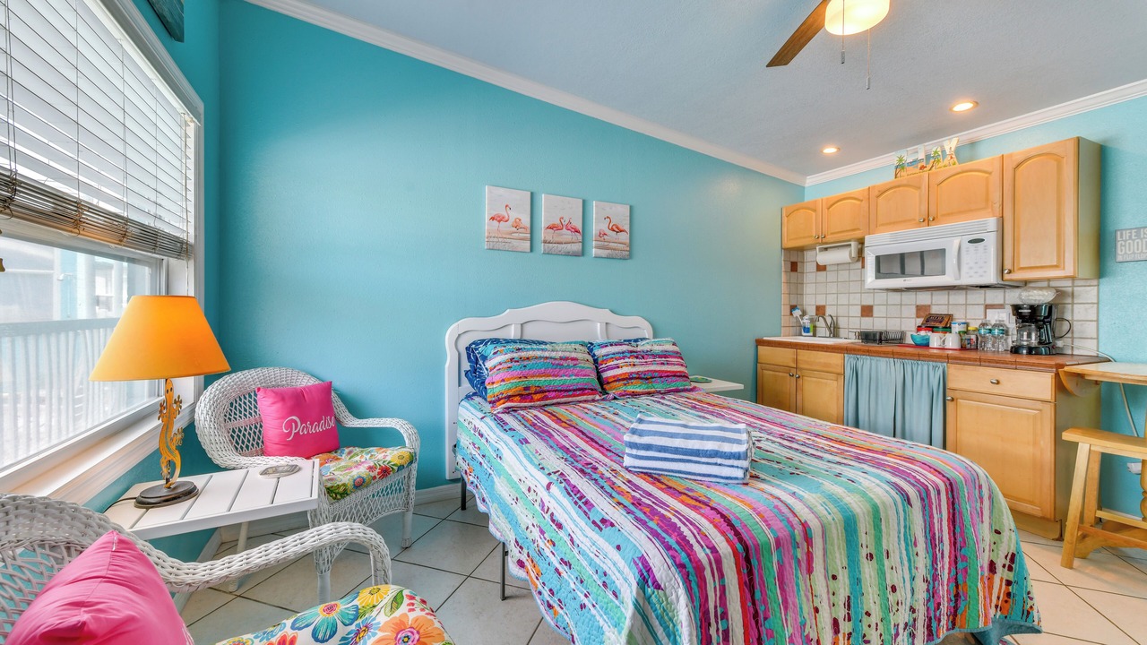 Photo of Bedroom in Madeira Beach