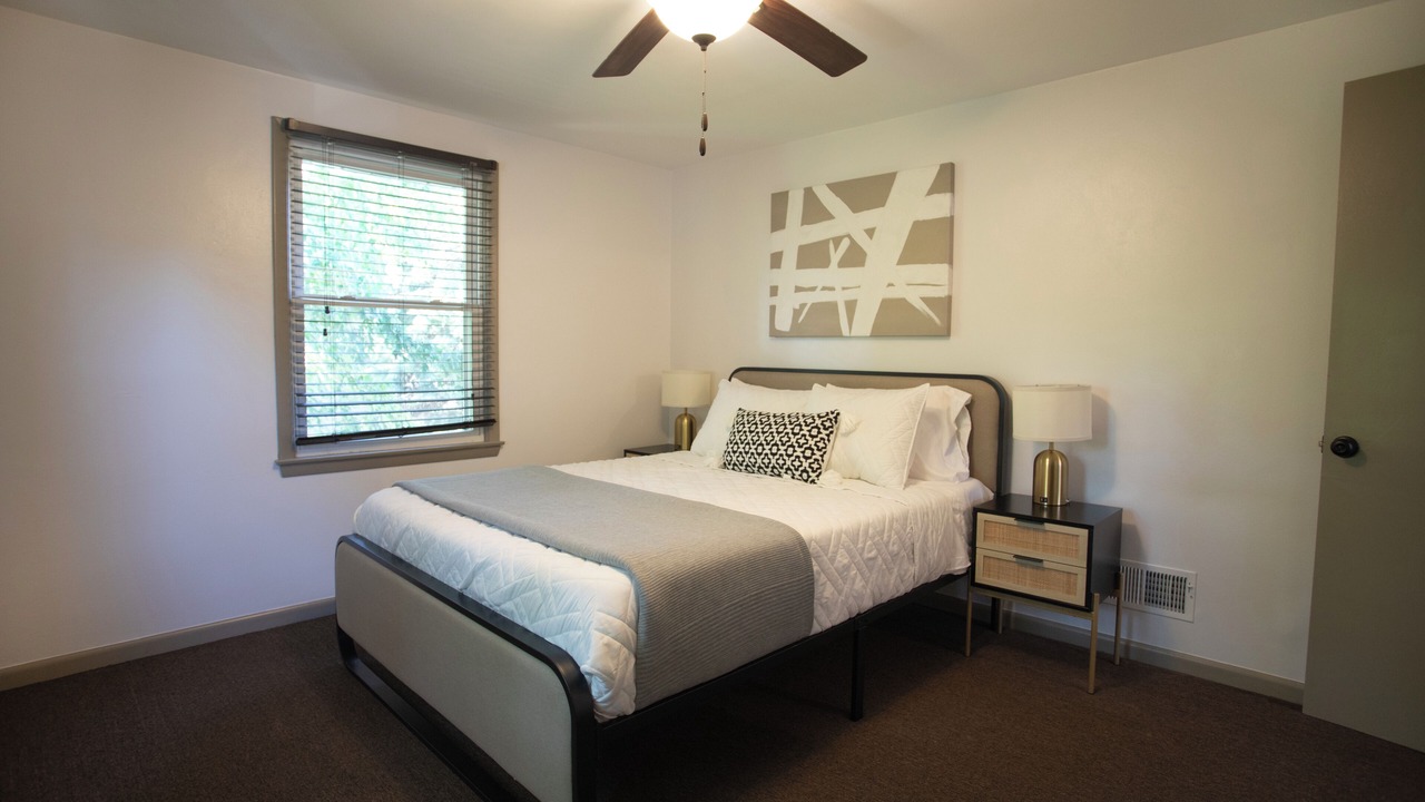 Photo of Bedroom in Menasha