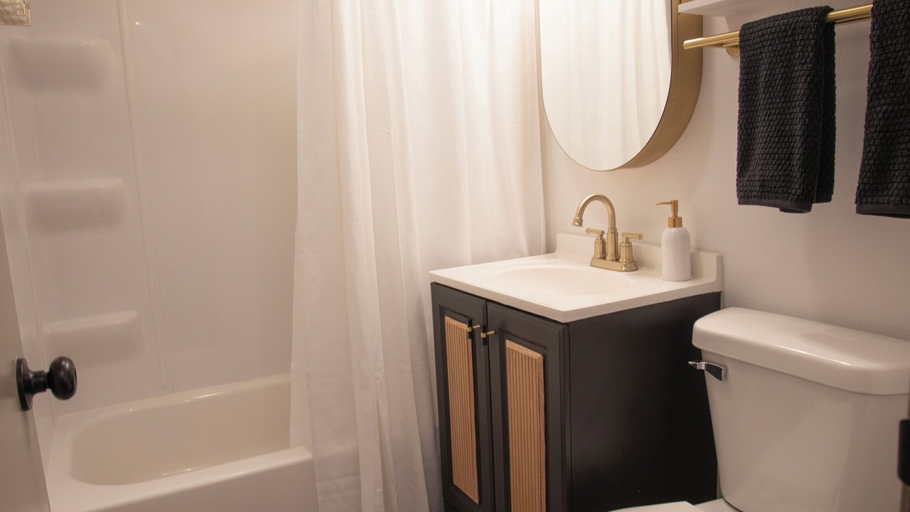 Photo of Bathroom in Menasha