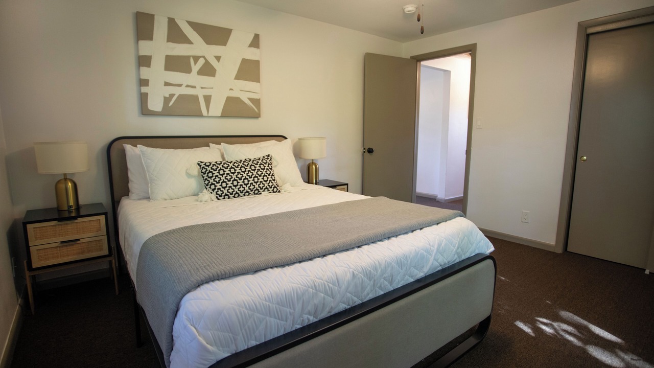Photo of Bedroom in Menasha