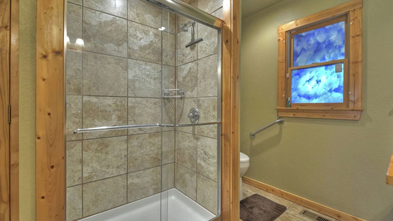 Photo of Bathroom in Eagle Mountain