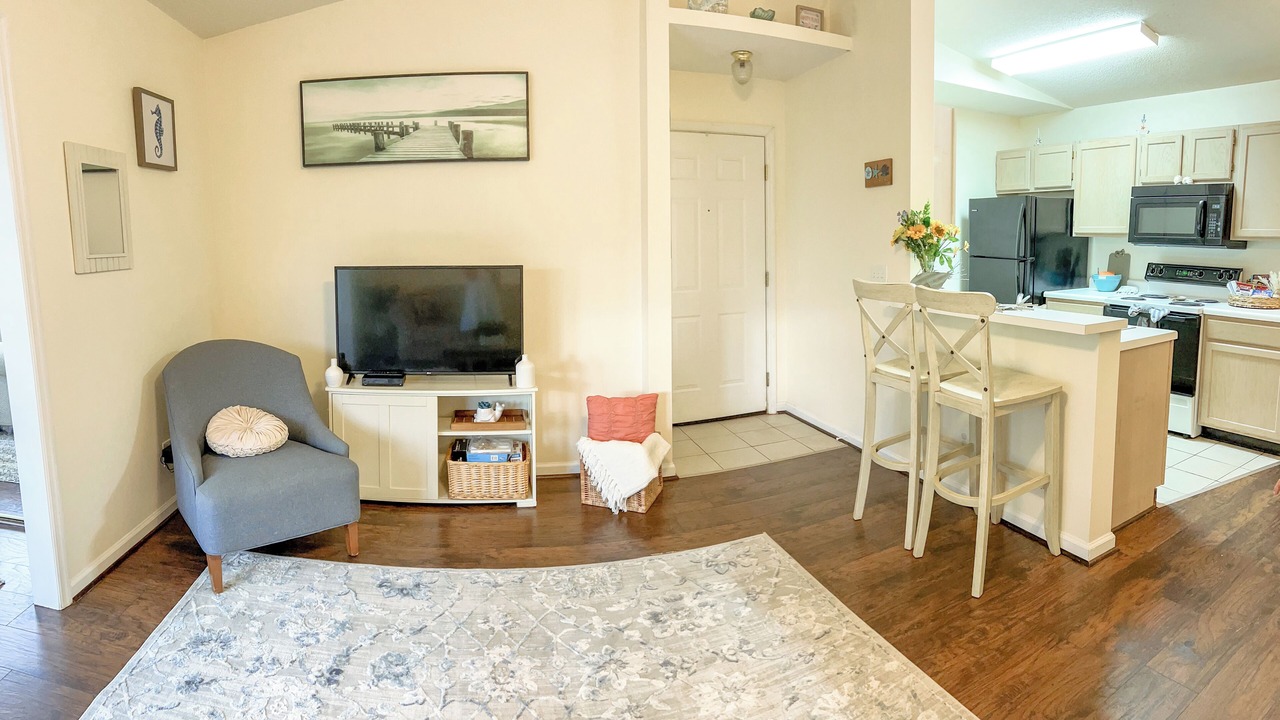 Photo of Livingroom in Garden City