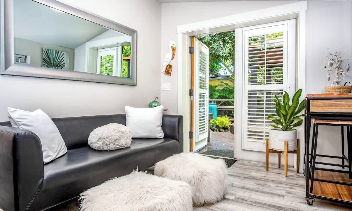 Photo of Livingroom in Midtown