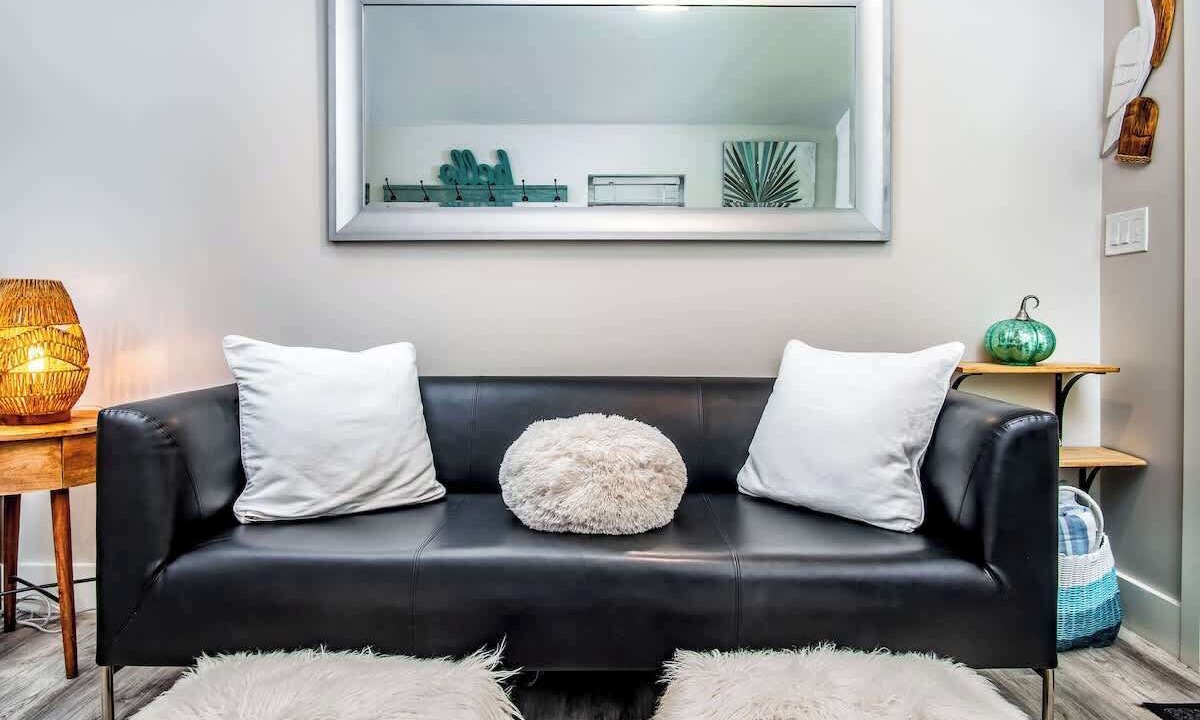 Photo of Livingroom in Midtown