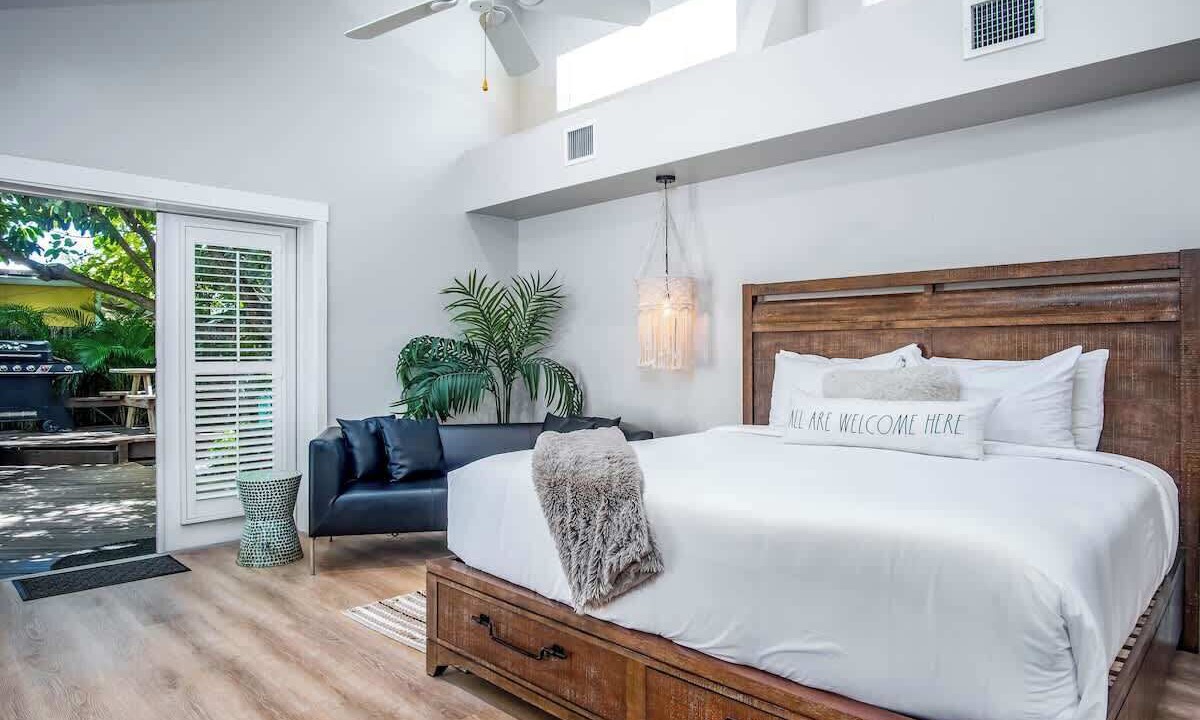 Photo of Bedroom in Midtown