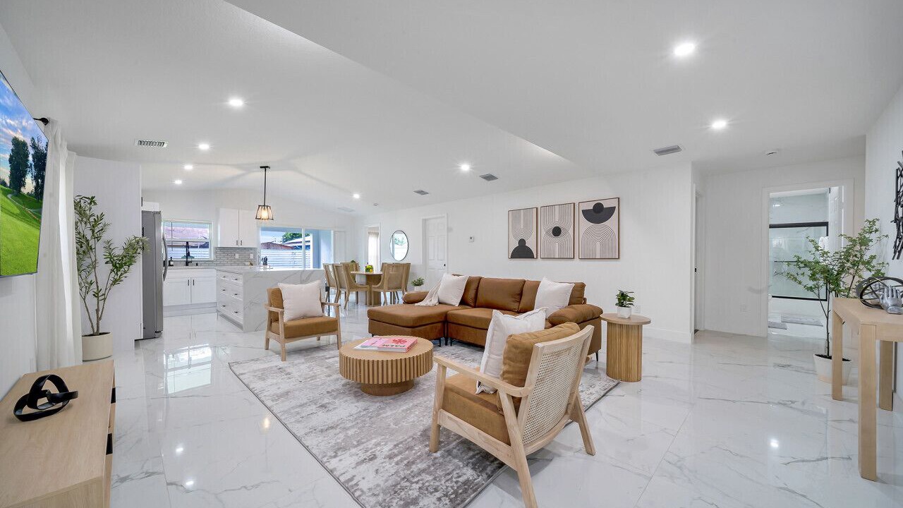 Photo of Livingroom in Lake Worth