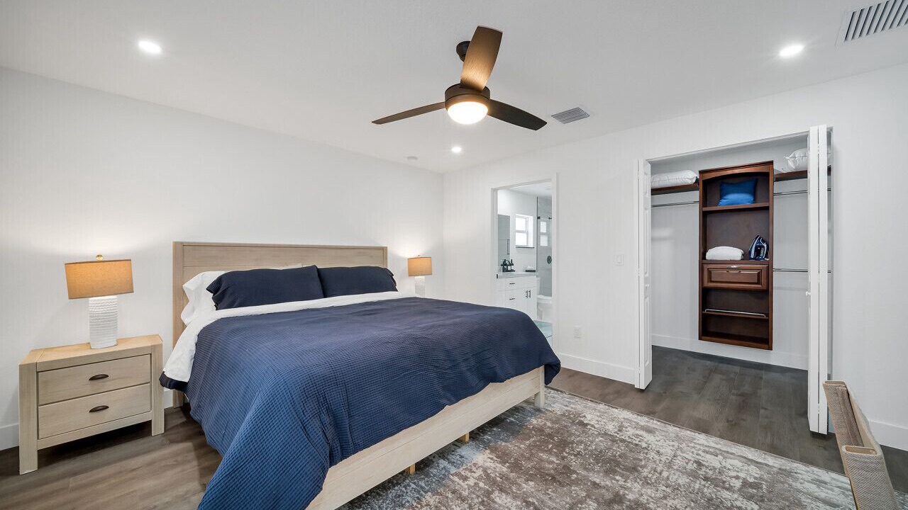Photo of Bedroom in Lake Worth