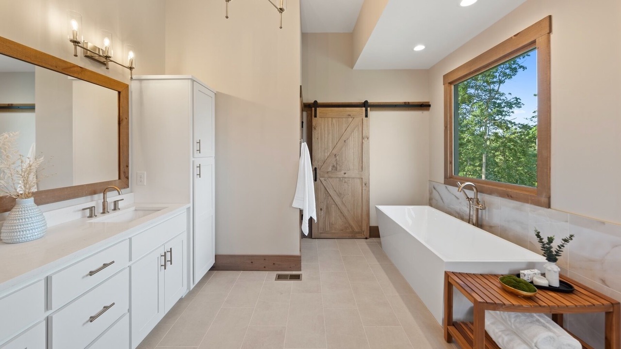 Photo of Bathroom in Ellijay