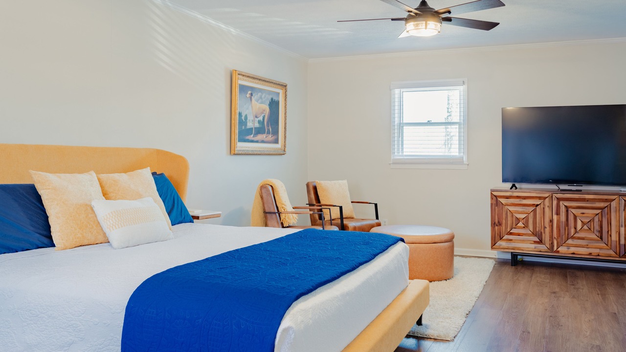 Photo of Bedroom in Russellville