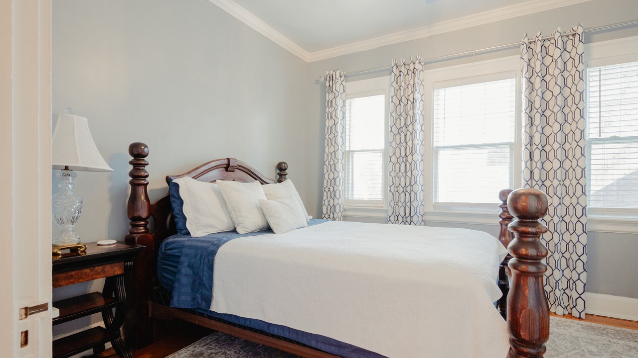 Photo of Bedroom in Russellville