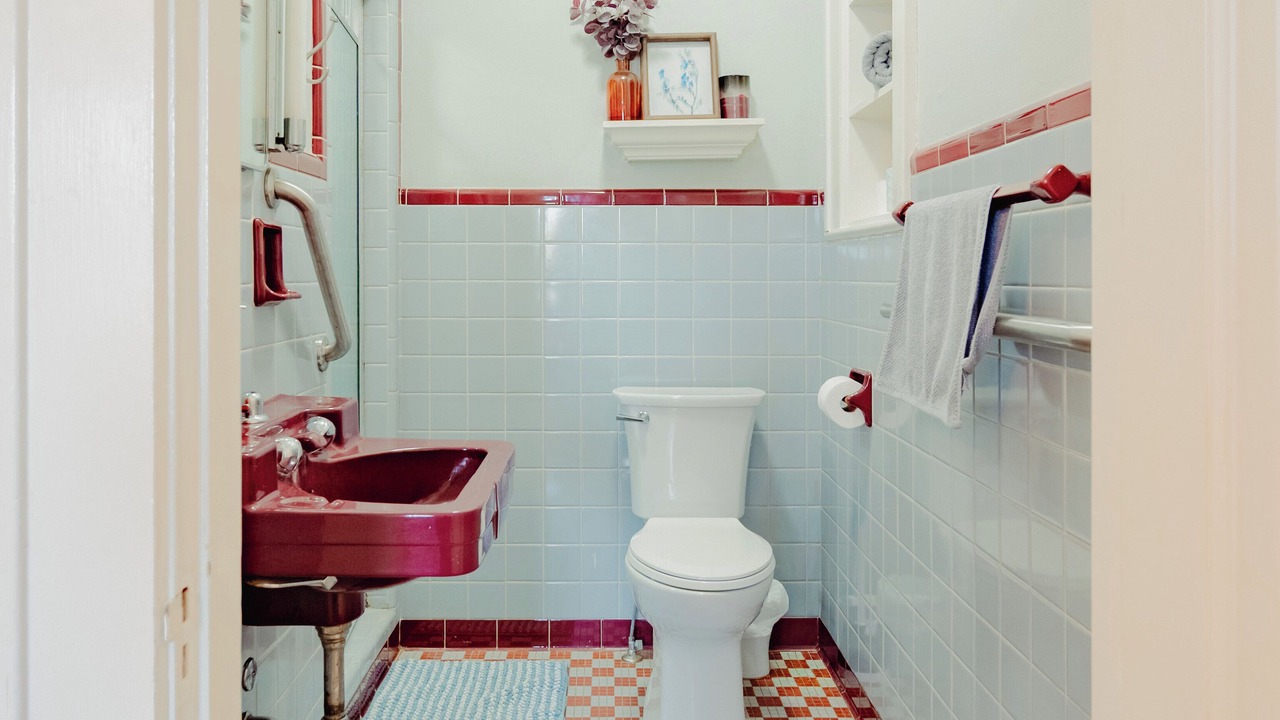 Photo of Bathroom in Russellville