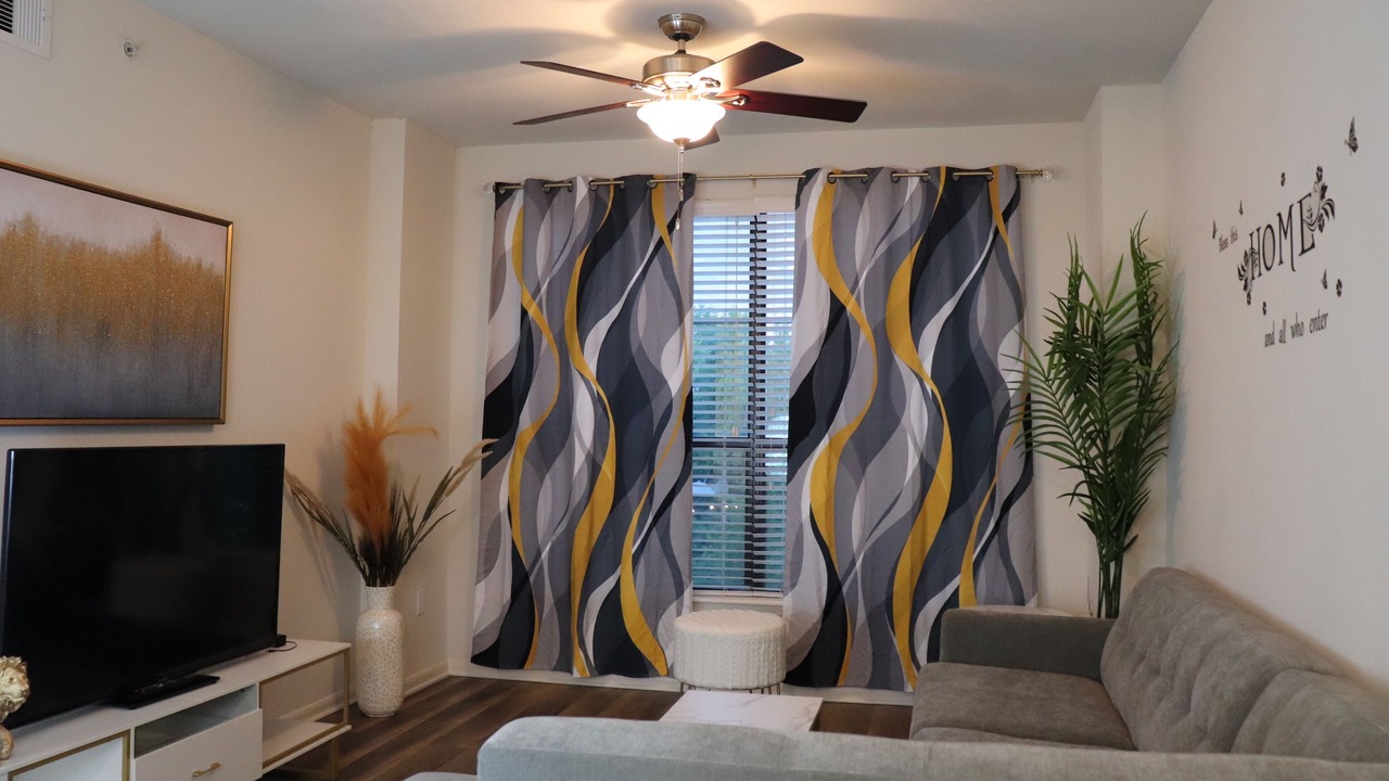 Photo of Livingroom in North Burnet